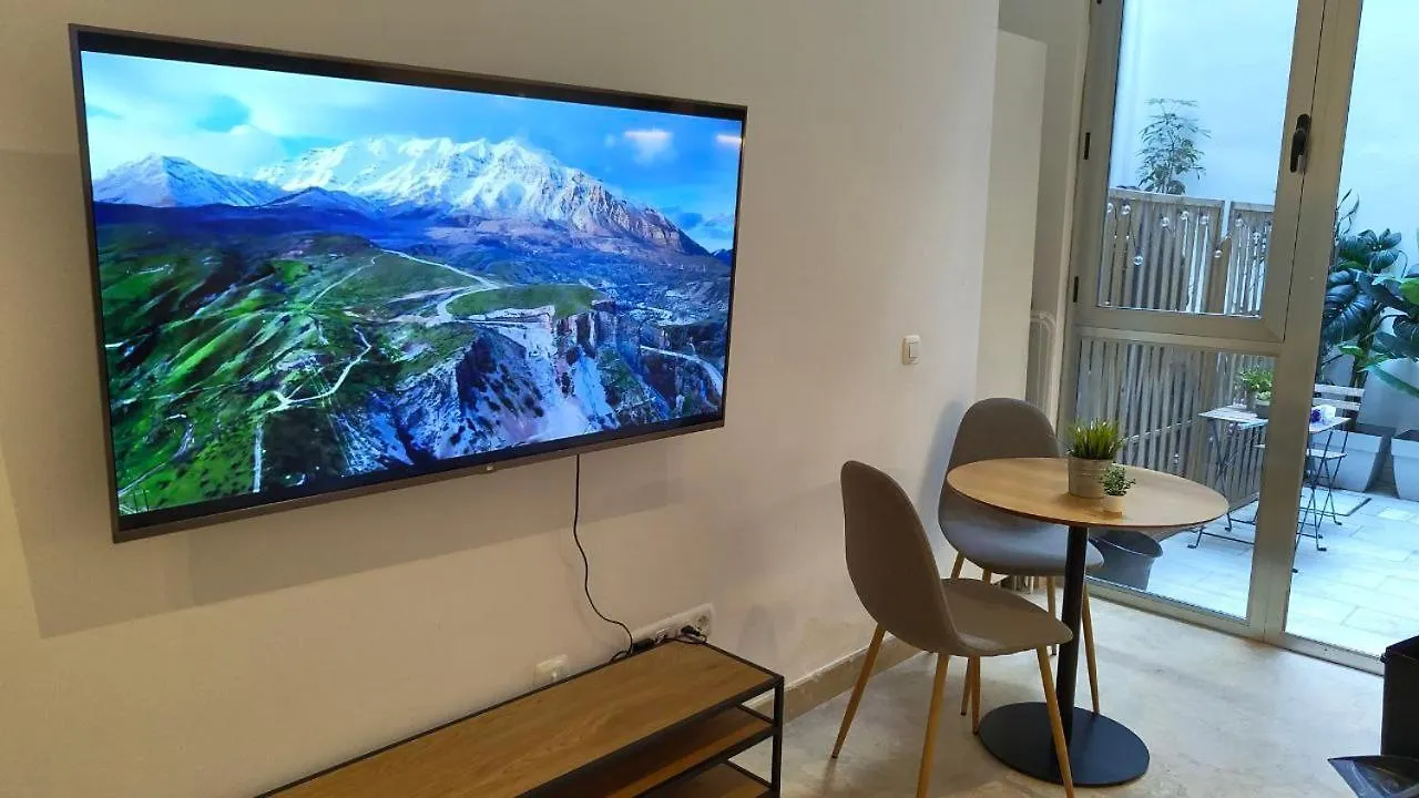 Estudio Tranquilo En Pleno Centro De Málaga Apartman